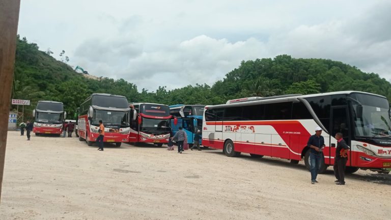 Rihlah Keluarga Besar Pondok Al-Mukmin Ngruki