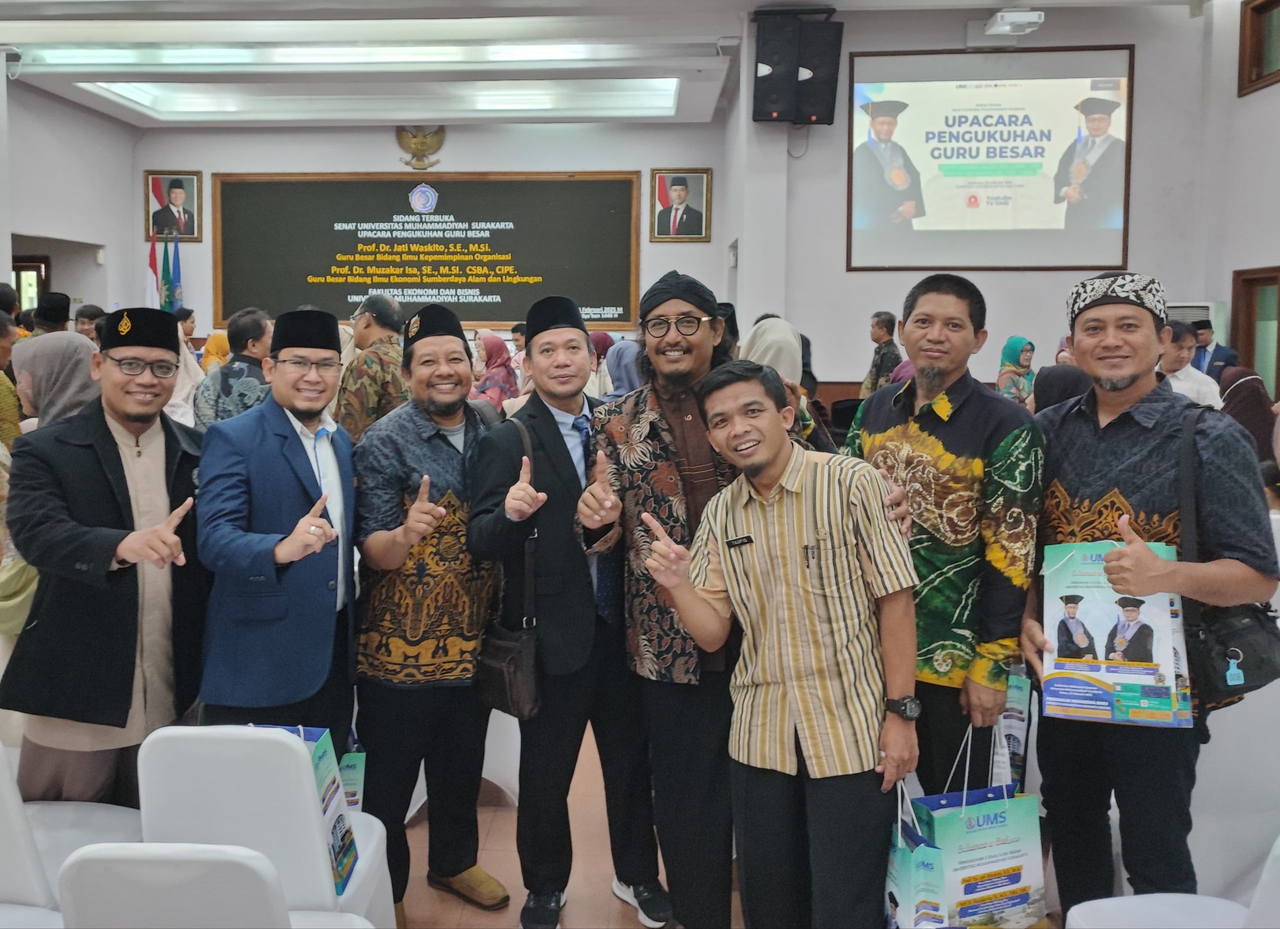 Keluarga IKAPPIM Pusat Hadiri Pengukuhan Guru Besar Prof. Dr. Muzakar Isa di UMS