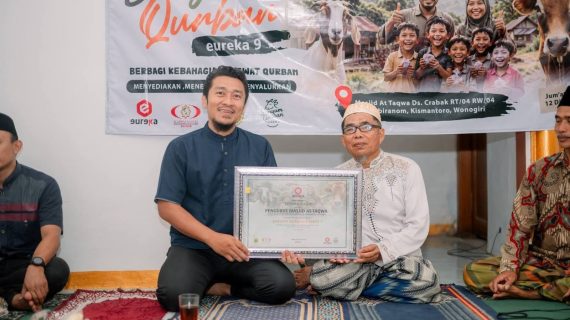 QURBAN EUREKA Ke-9 Sukses Digelar, Alumni Al Mukmin Angkatan 2006 Tebar Manfaat di Kismantoro
