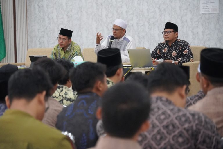 Peningkatan Kepengasuhan, PPI Al Mukmin Ngruki Gelar Pengarahan dan Sosialisasi Program Tarbiyah Usariyah